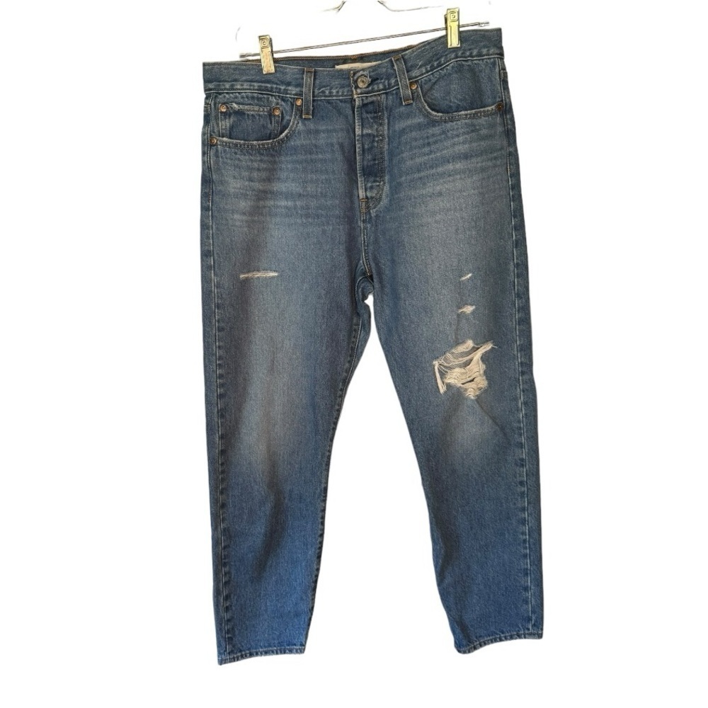 Levi’s Wedgie Size 31 NWOT